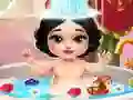 อาบน้ำเจ้าหญิงสโนว์ไวท์ เกมออนไลน์ อาบน้ำเจ้าหญิงสโนว์ไวท์ เกมออนไลน์