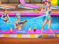 เวลาของครอบครัวที่สระว่ายน้ำ เกมออนไลน์